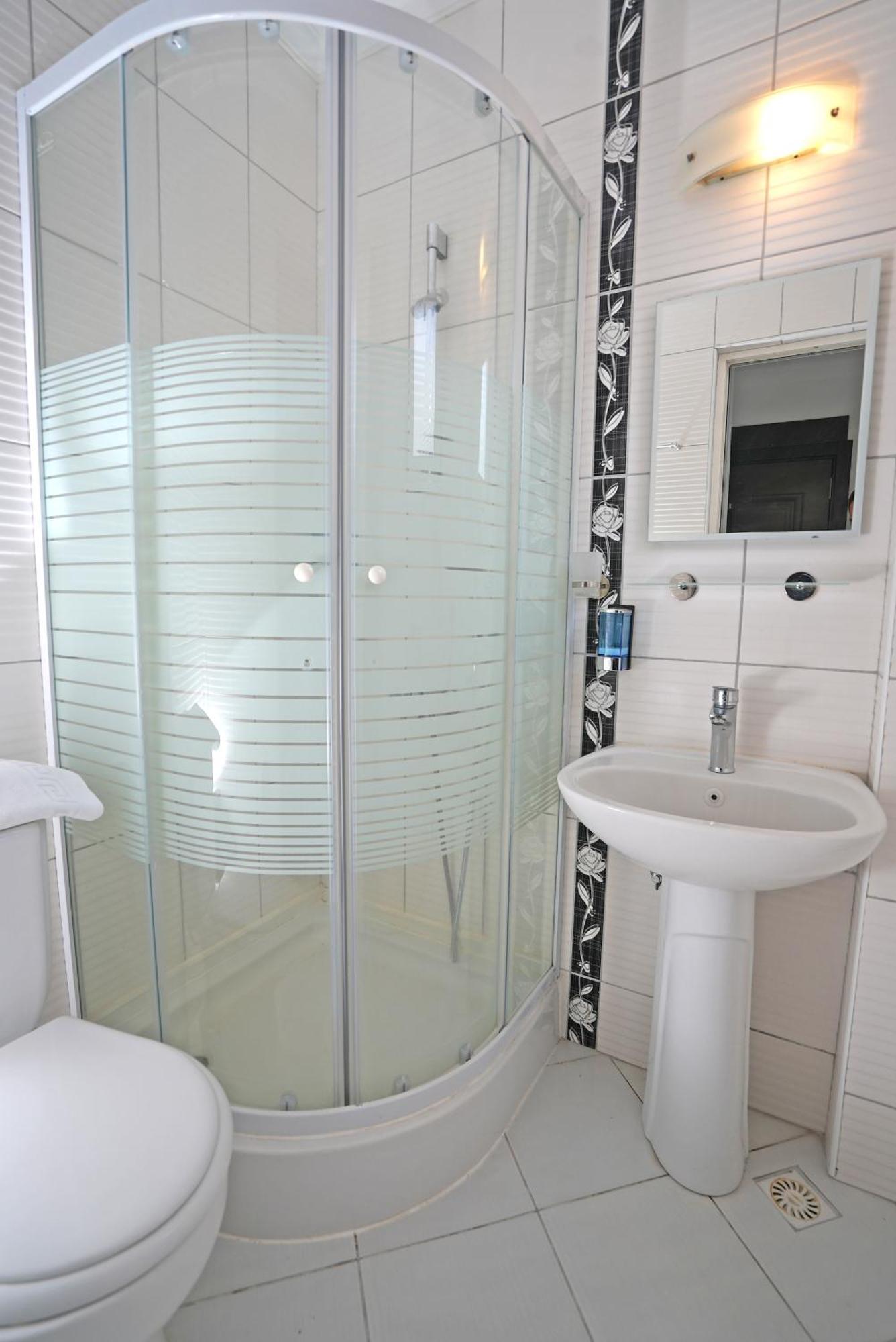 Oemer Aybak Beach Hotel Bodrum Extérieur photo
